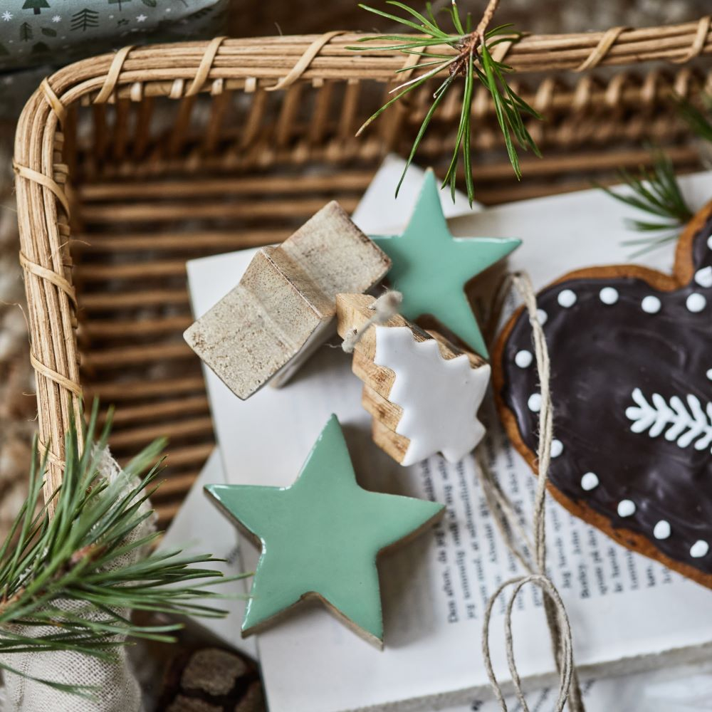 Tannenbaum - Anhänger aus Holz weiß von IB Laursen